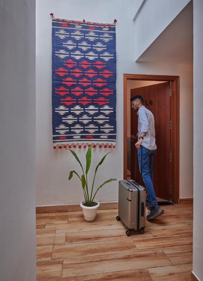 Poshtel Vns Apartment Varanasi Ngoại thất bức ảnh