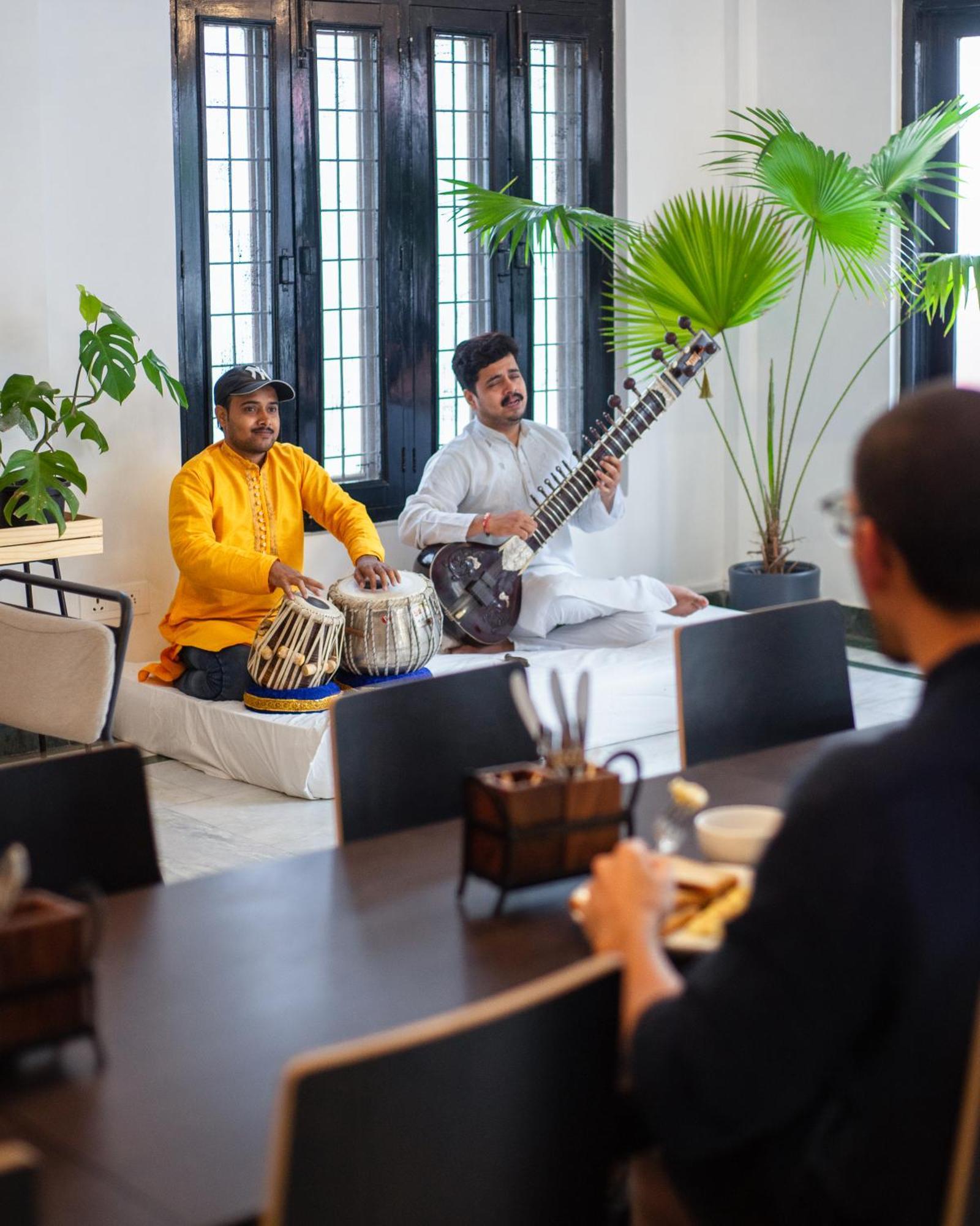Poshtel Vns Apartment Varanasi Ngoại thất bức ảnh