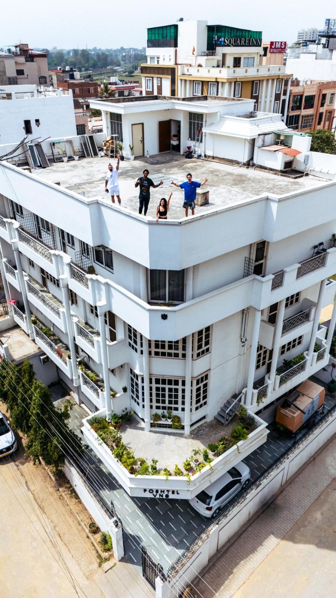 Poshtel Vns Apartment Varanasi Ngoại thất bức ảnh